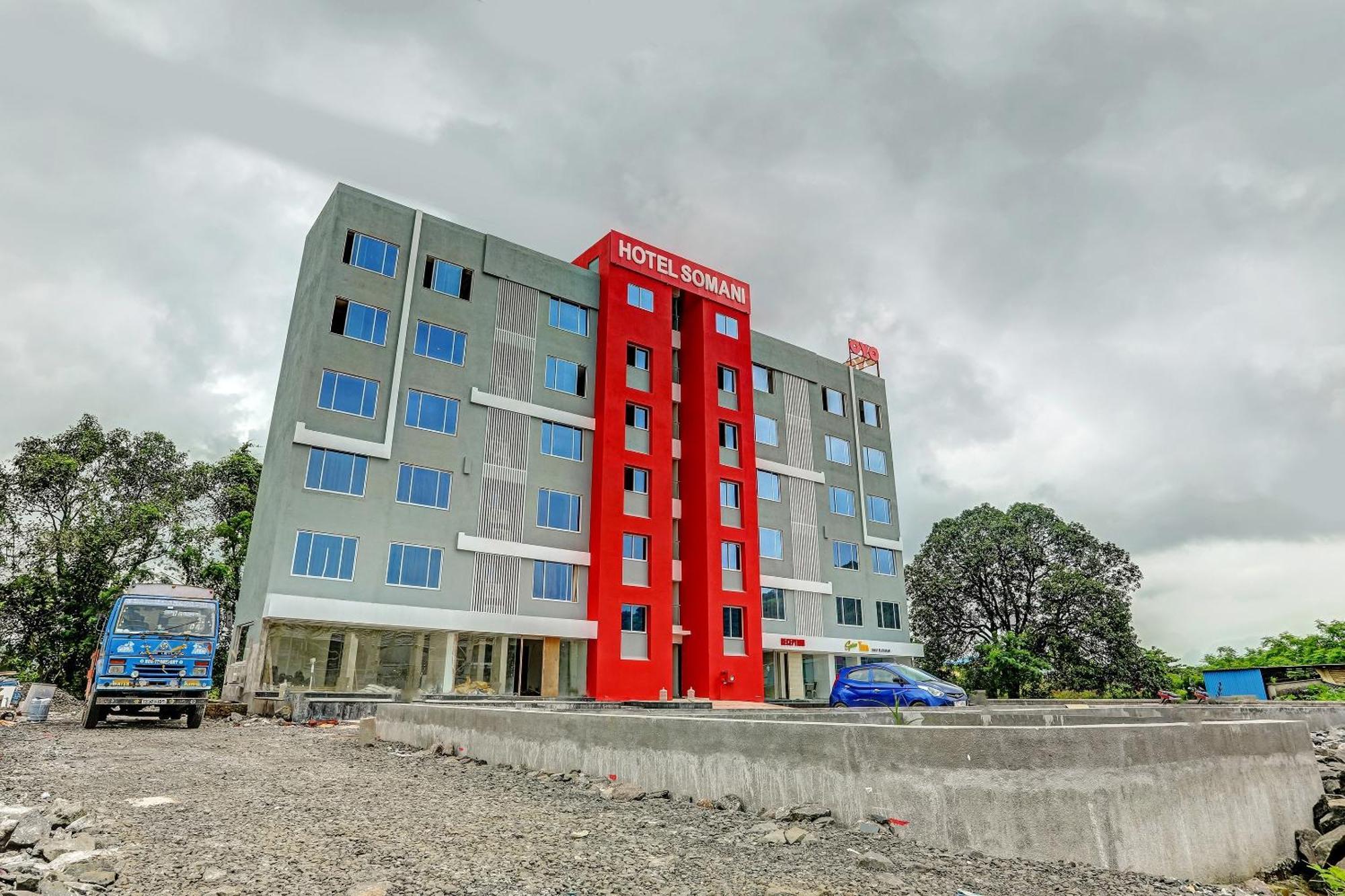 Townhouse Somani Hotel Apta ภายนอก รูปภาพ